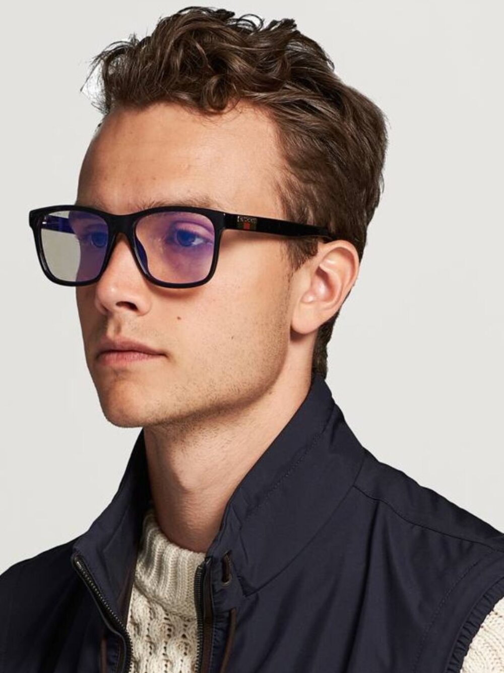 Gucci GG0746S 005 Sunglasses Black Square Frame, Photochromic Lenses